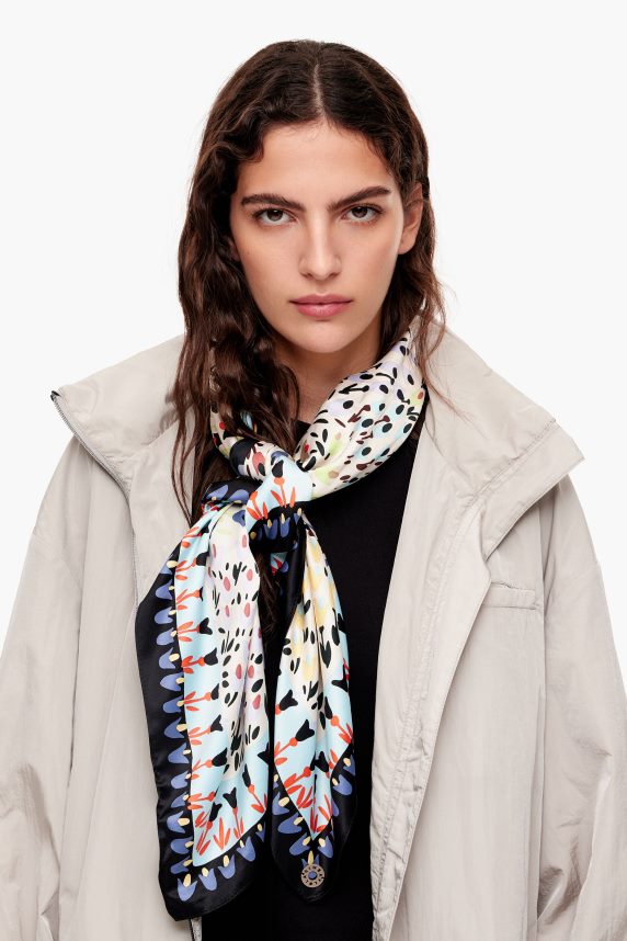 Bimba Y Lola blomster tørklæde 46TD4J623hvid