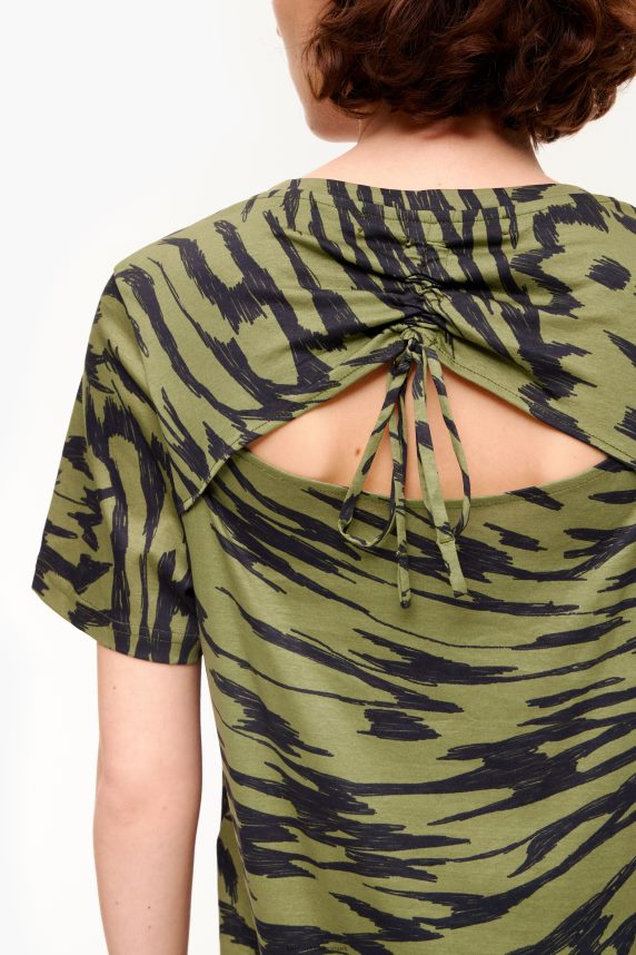 Bimba Y Lola kort tofarvet sommerfuglekjole 46TD4J220kaki