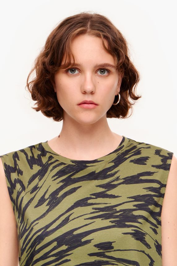 Bimba Y Lola t-shirt i bomuld med sommerfuglevingeprint 46TD4J298kaki